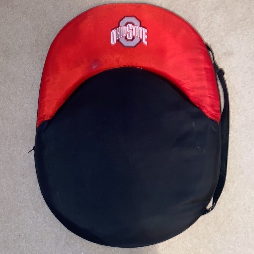 Ohio State Folding Chair! - Picture 4 of 4